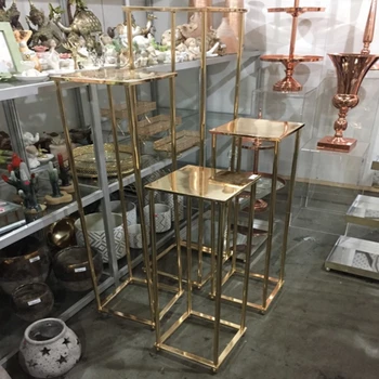 4pcs/set) 2sets/lote)Glamourosa Altura de Metal dourado Elegante exposição Maca peça Central Stand yudao1730