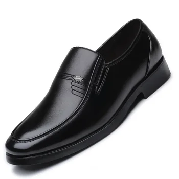 Clássicos Homens de Negócios Sapatos da Moda Elegante Formal de Casamento Sapatos de Homens Escorregar no Office Sapatos Oxford para Homens Homens Luxo Sapatos