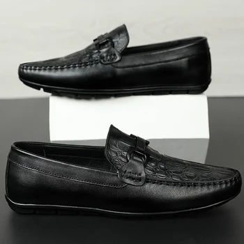 2022 Moda Homens Sapatos Sapatos De Couro Genuíno De Luxo Designer De Alta Qualidade Inverno Quente Casual Condução Confortável Sapatos Para Homens